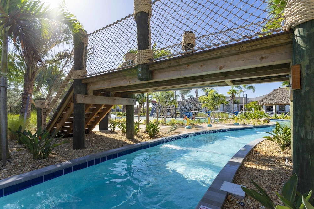 Gorgeous 4 Bd w Pool Storey Lake Resort 2485 - photo 44
