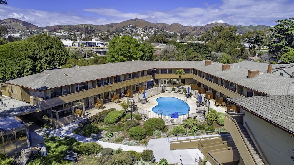 The Pierpont Inn in Ventura, United States