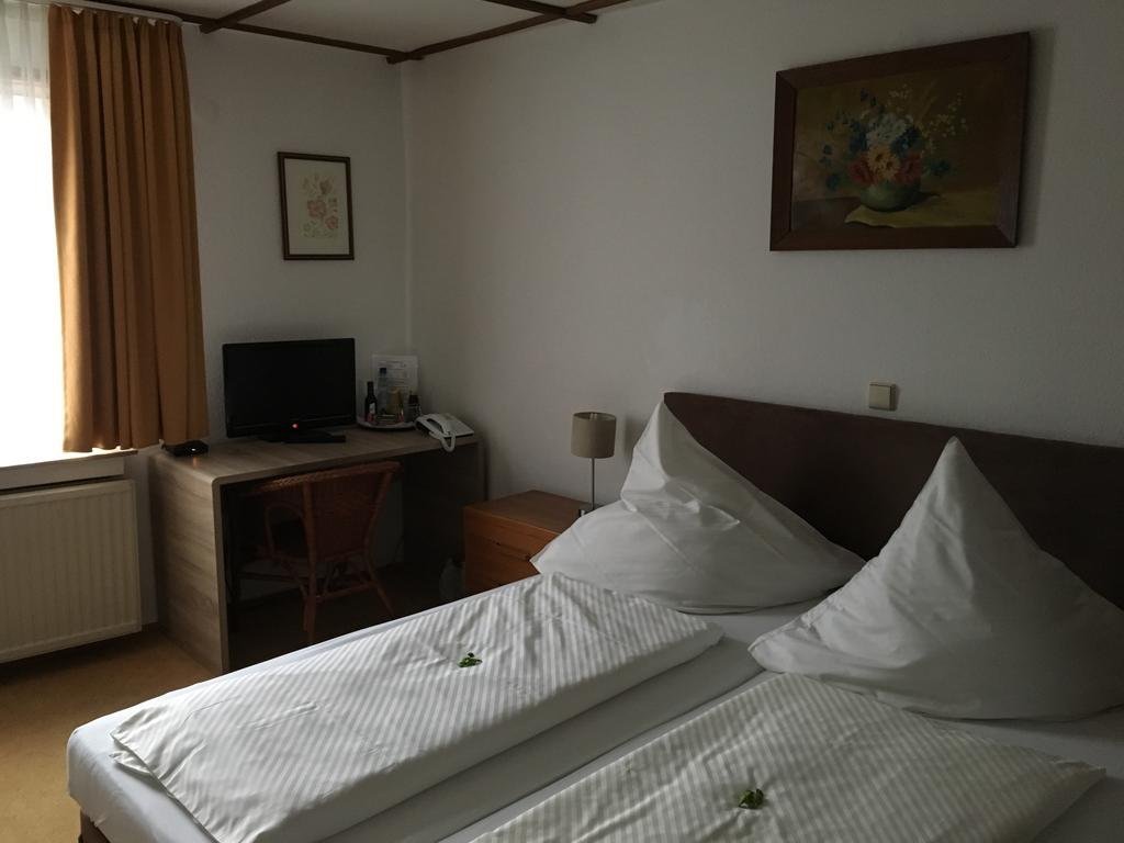 Paciello Restaurant Hotel — Velbert