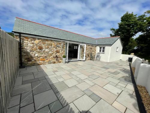 Sunnyside Cow Shed One Bedroom Central Cornwall — 4-Star Luxury Hotel in Truro, United Kingdom