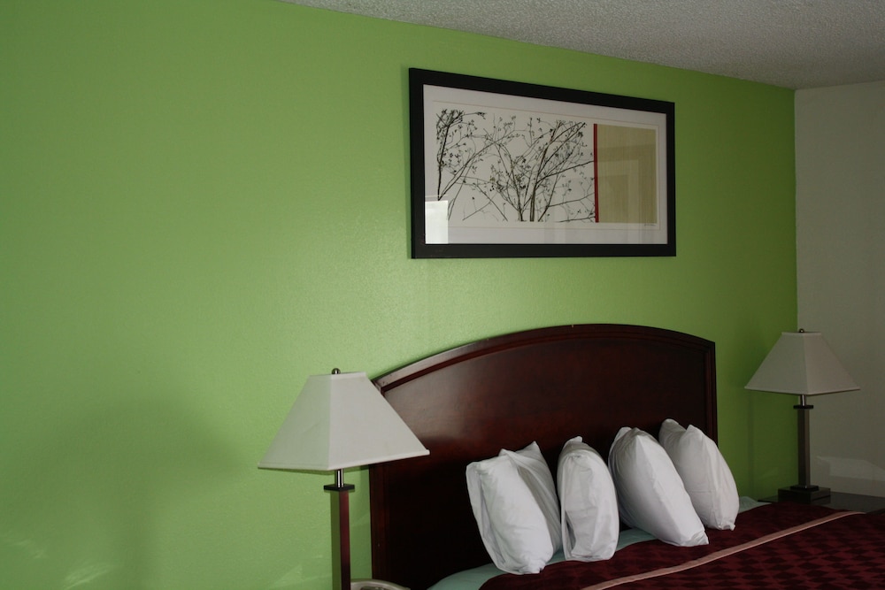 Executive Inn and Suites Wichita Falls - photo 12