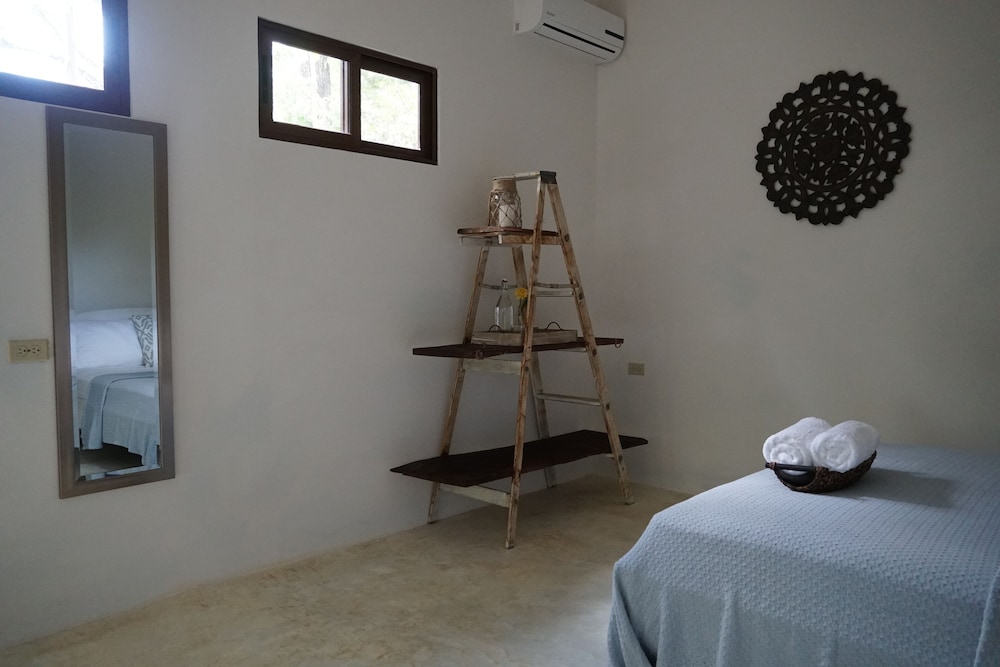 Naya in Unknown City, Costa Rica