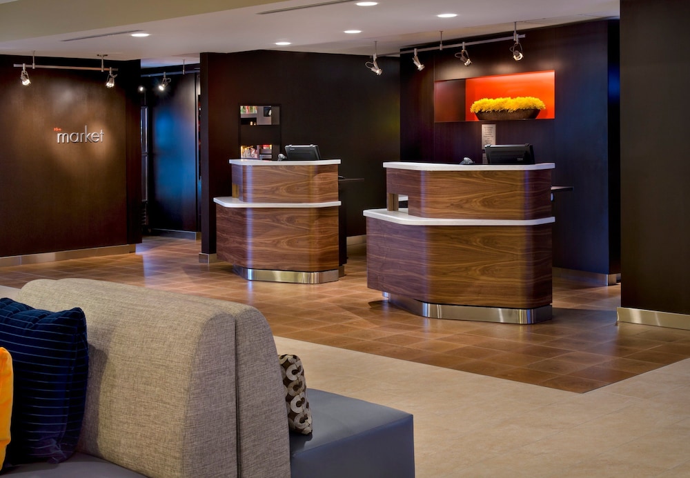 Courtyard Syracuse Carrier Circle - photo 2