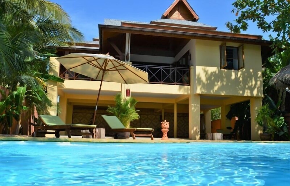 Baan Luang Koh Lanta in Ko Lanta, Thailand