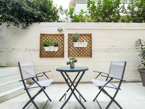 Cozy studio near Flisvos Marina — 4-Star Luxury Hotel in Athens, Greece