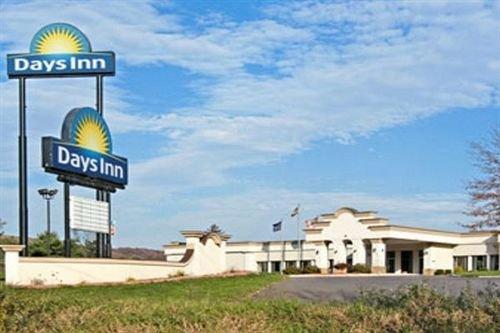 Days Inn Danville Conference Center - featured photo