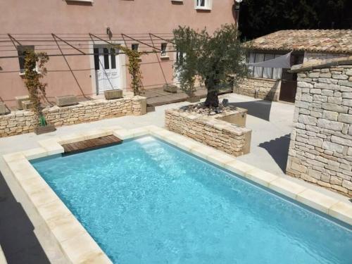 Le Vieil Olivier 5 — hotel in Cornillon-Confoux