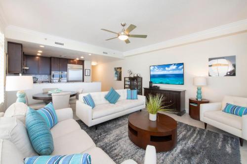 South Bay Beach Club #25 2 Bedroom 2 Bathroom Unit — 4-Star Luxury Hotel in George Town, Cayman Islands