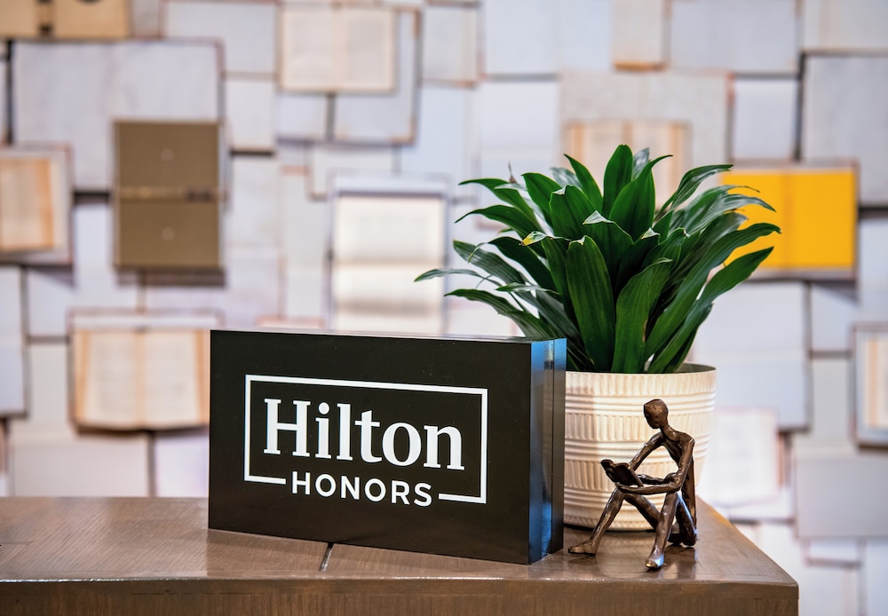 Hilton Appleton Paper Valley - photo 5