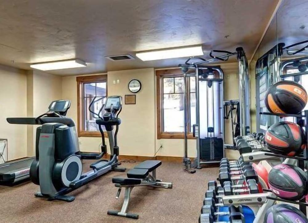 Mountain Thunder — 4-Star Luxury Hotel in Breckenridge, United States