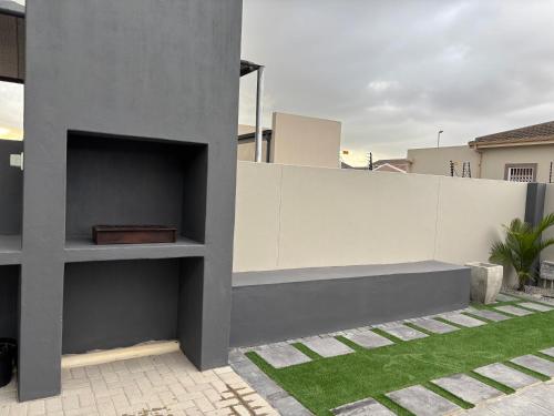 Modern 3 bedroom Urban Getaway
