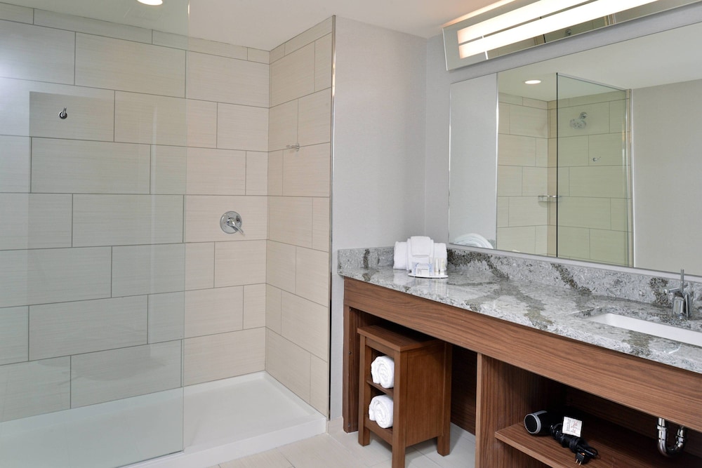 Courtyard by Marriott Charlotte Steele Creek - photo 29