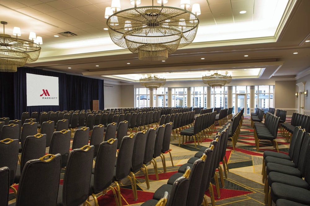College Park Marriott Hotel & Conference Center - photo 45