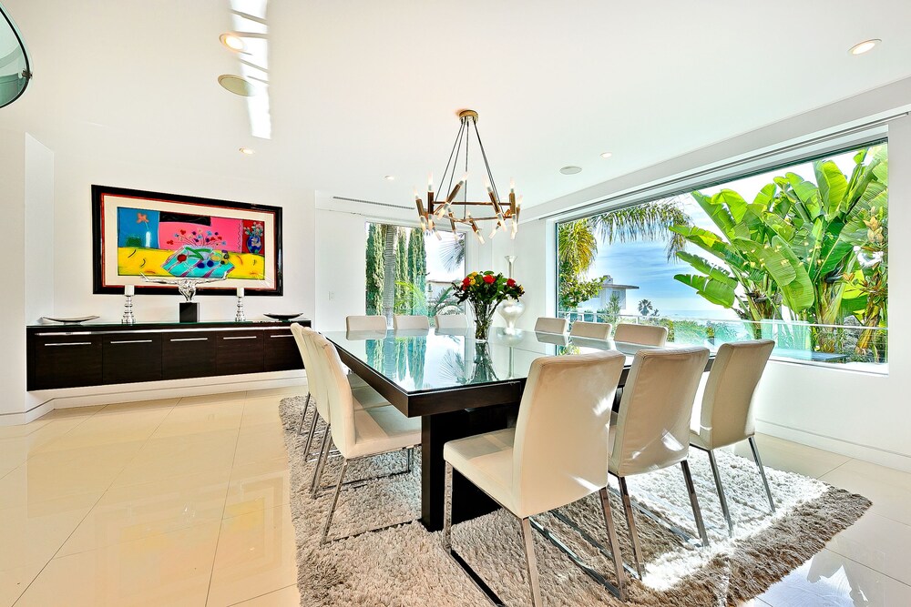 Hollywood Estate With Stunning Views - photo 23