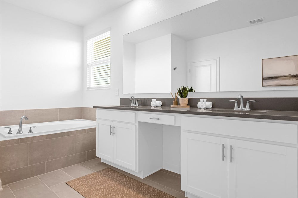 Upstay Modern Luxury Home w Pool Spa Resort - photo 22