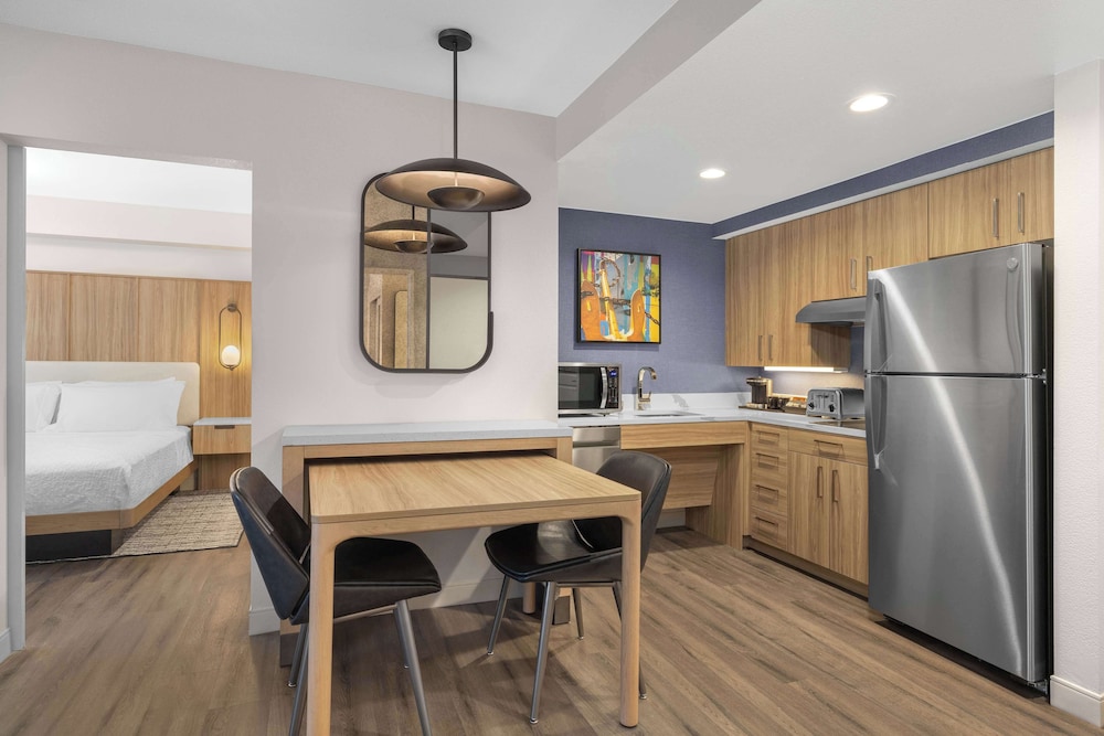 Homewood Suites by Hilton San Diego Airport Liberty Station - photo 16