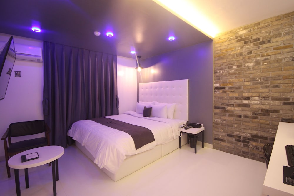 Gray Hotel — Busan — photo 5