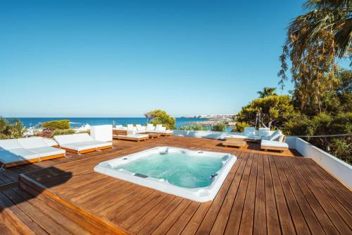 MareLuxe & Pool - carbon neutral hotel in Polignano A Mare