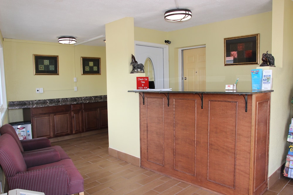 Red Carpet Inn Niagara Falls - photo 3