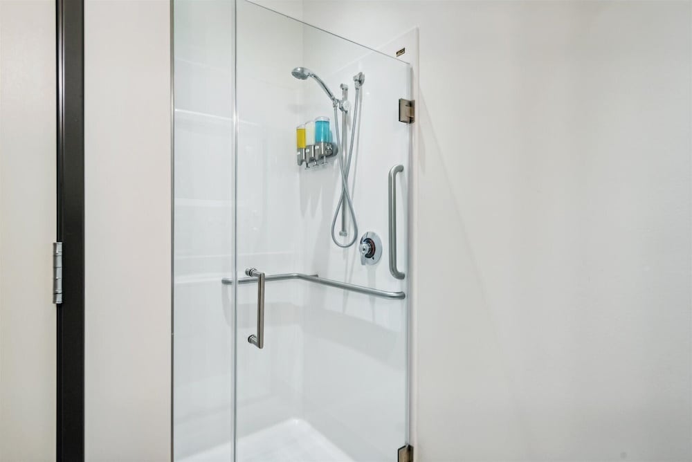 Violet Suites PDX - photo 108