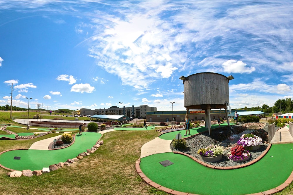 Metropolis Resort - photo 57