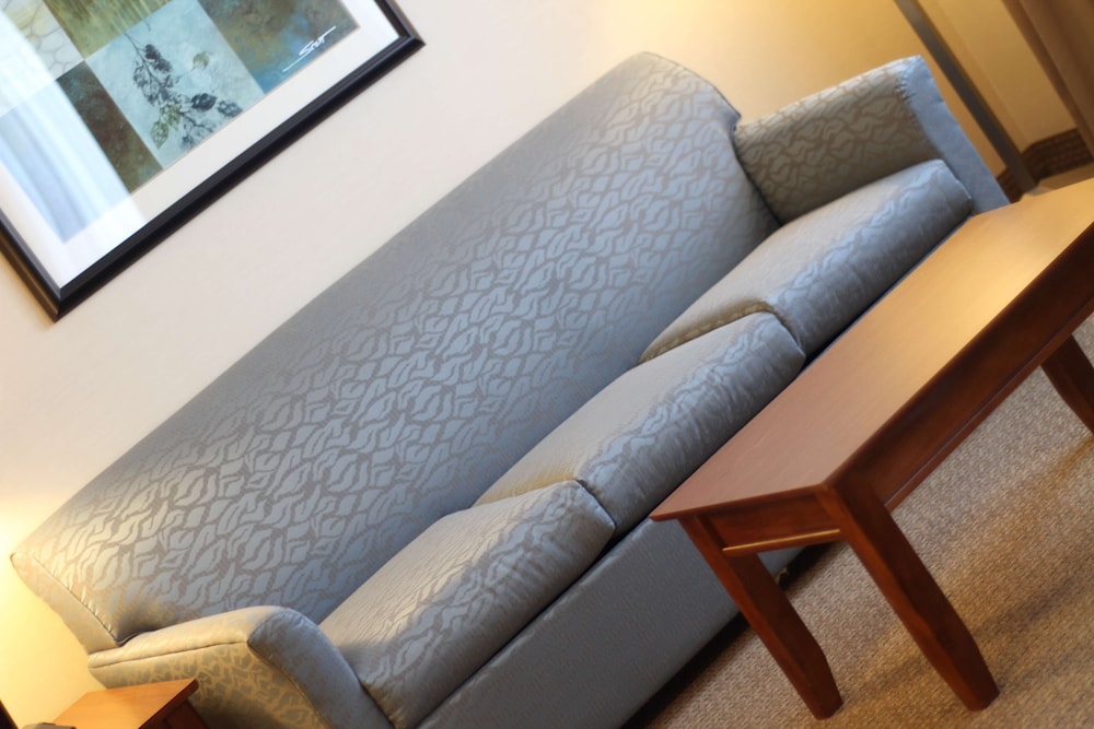 Hampton Inn & Suites Folsom - photo 30