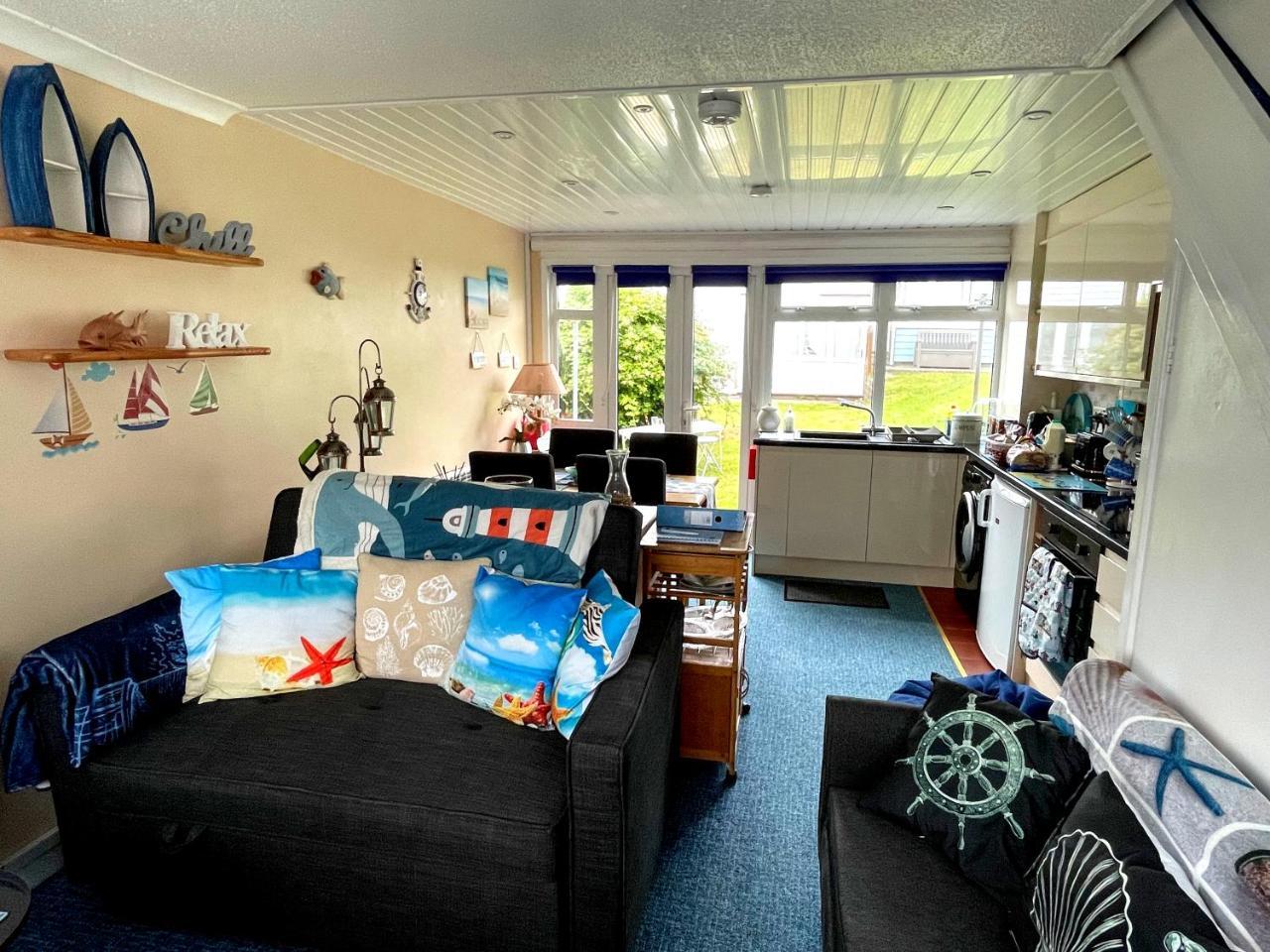 Cariad Beach House — 4-Star Luxury Hotel in Pembroke, United Kingdom