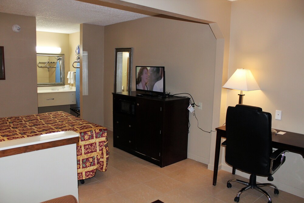 Highland Inn Denham Springs Baton Rouge East - photo 21