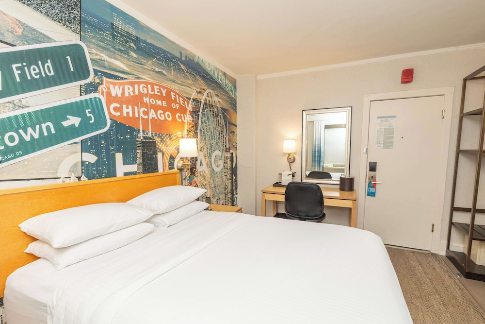 Hotel Versey Chicago Lincoln Park - photo 22