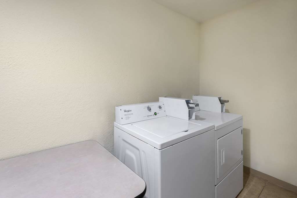 Days Inn by Wyndham Klamath Falls - photo 13