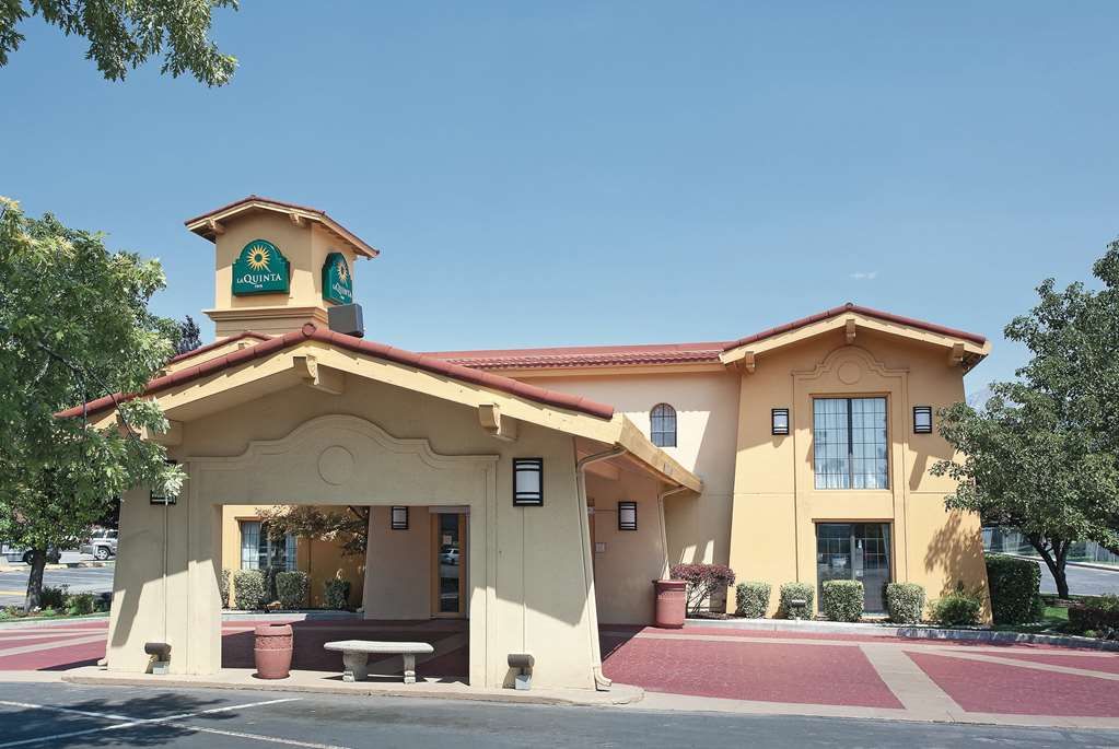 La Quinta Inn by Wyndham Salt Lake City Midvale - photo 3