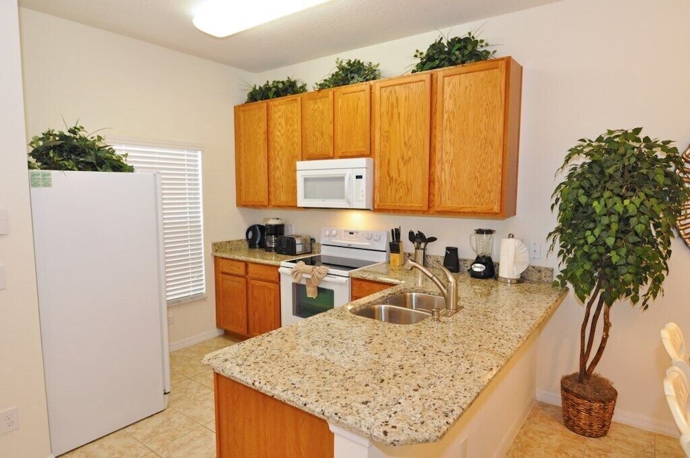 3 Bed Twhm W splash Pool at Bella Vida Resort - photo 8