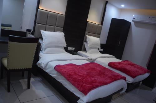 Hotel Furat Inn — Vapi — photo 4