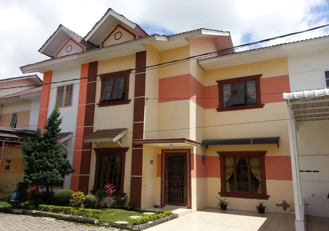 Villa Berastagi Mas — 4-Star Luxury Hotel in Berastagi, Indonesia