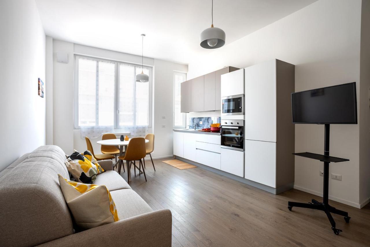 Navigli Center Modern Suite Fast Wi Fi & Tram — 4-Star Luxury Hotel in Milan, Italy