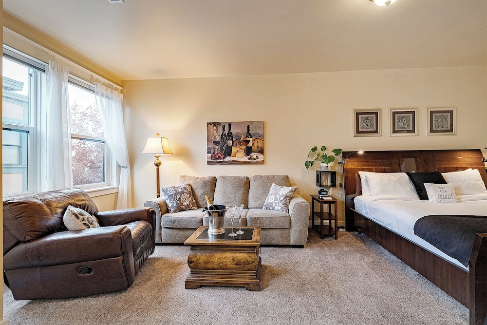 The Orenco Station Hotel - photo 100