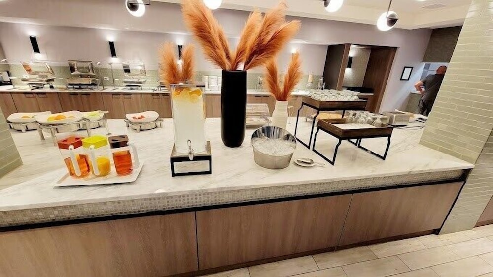 Delta Hotels Denver Thornton - photo 21