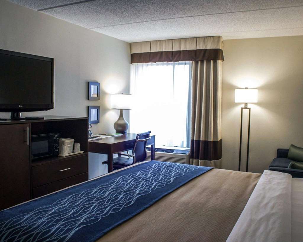 Comfort Inn & Suites Fuquay Varina - photo 12
