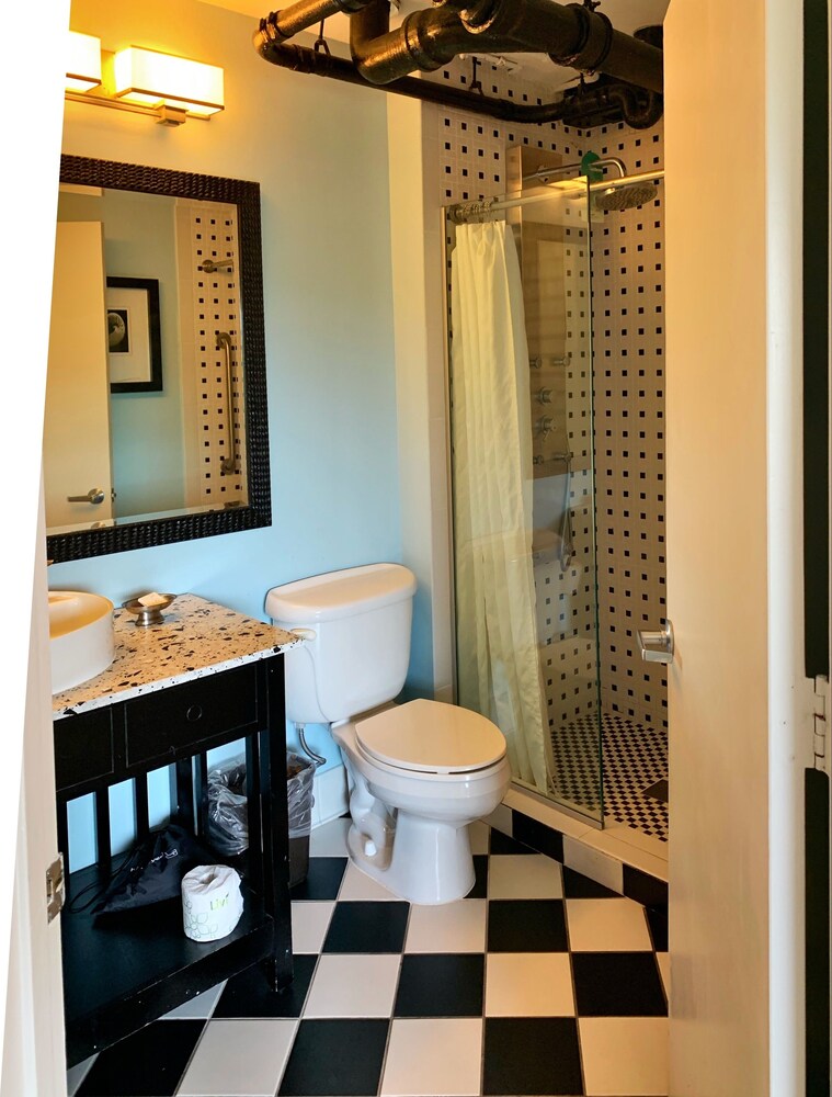Miami Lakes Hotel and Golf - photo 20