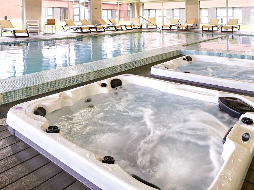 Aparthotel Adagio & Spa Vannes — 4-Star Luxury Hotel in Plescop, France