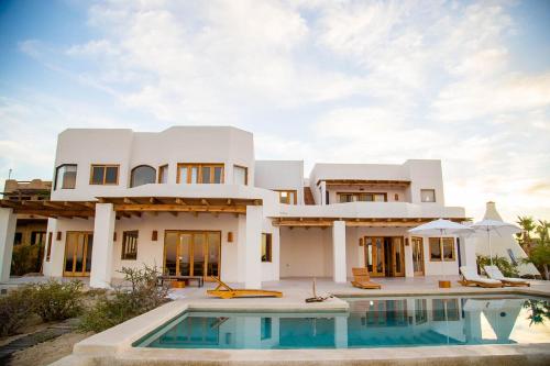 Tribu Todos Santos in Todos Santos, Mexico