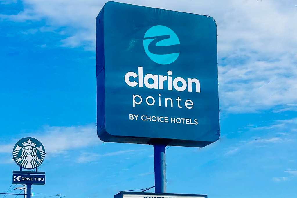 Clarion Pointe Albemarle - photo 2