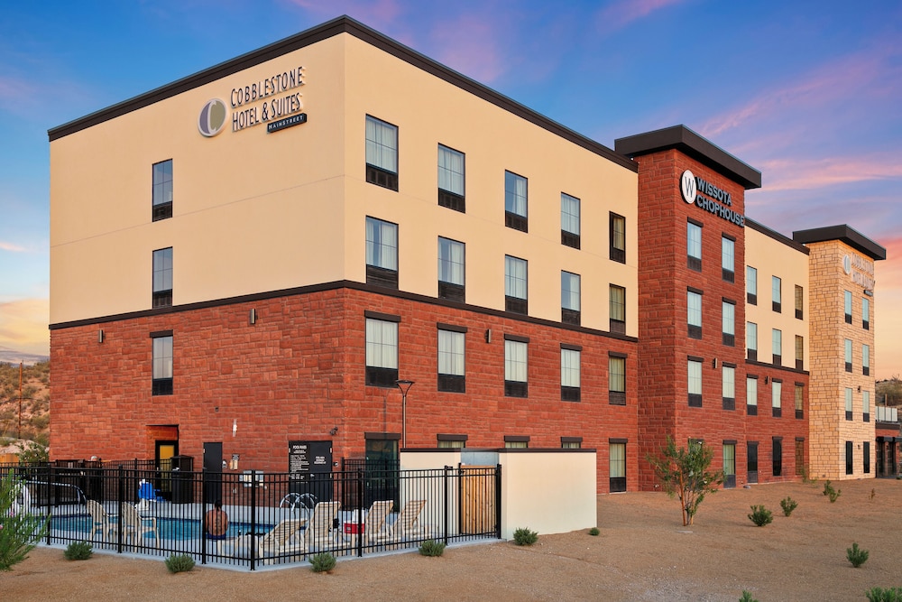 Cobblestone Hotel & Suites Wickenburg - photo 87