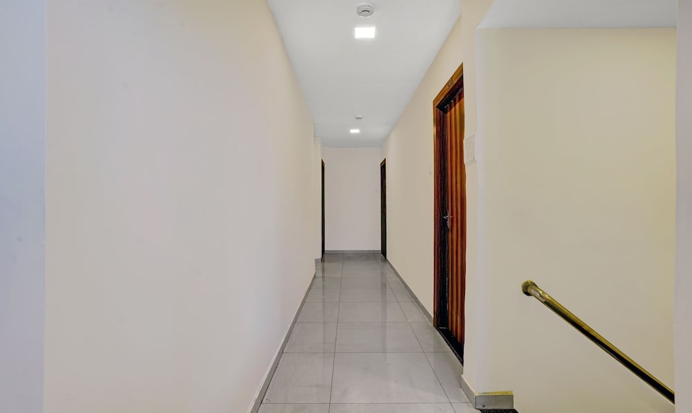 Fabexpress Galaxy Inn