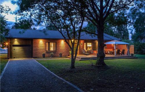 3 Bedroom Stunning Home In Borgholm — 4-Star Luxury Hotel in Borgholm, Sweden