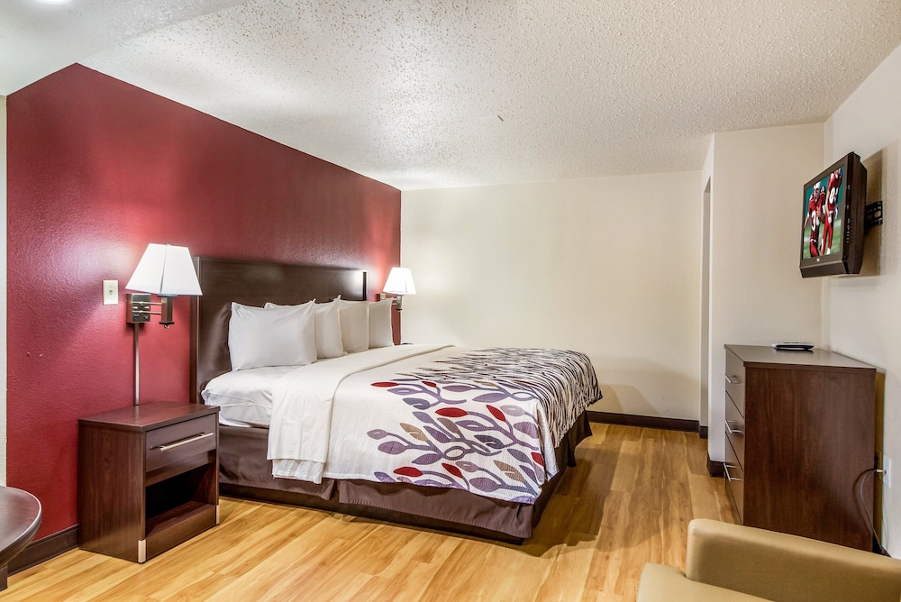 Red Roof Inn Houston East I 10 - photo 4