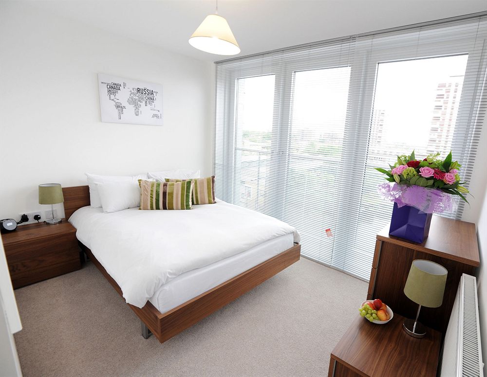 Premier Suites London — 4-Star Luxury Hotel in London, United Kingdom