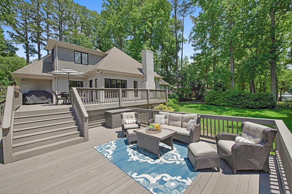 Nights on Normandy in Mooresville, United States