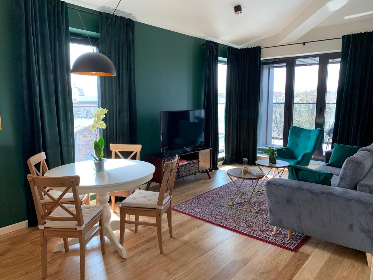 Agihome Rajska 3 Apartments — 4-Star Luxury Hotel in Krakow, Poland