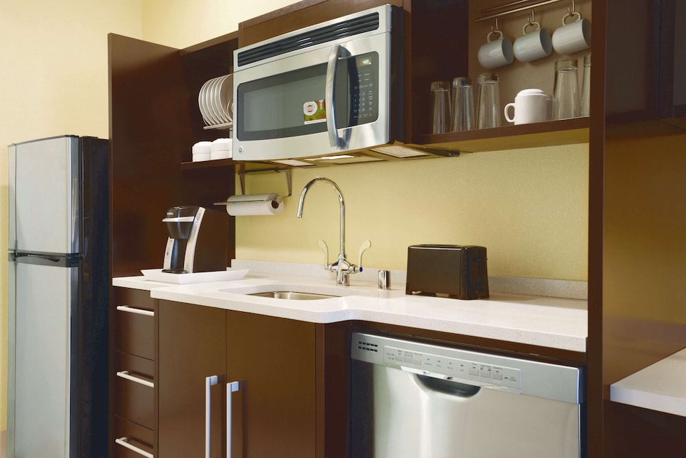 Home2 Suites by Hilton Pittsburgh Cranberry - photo 16